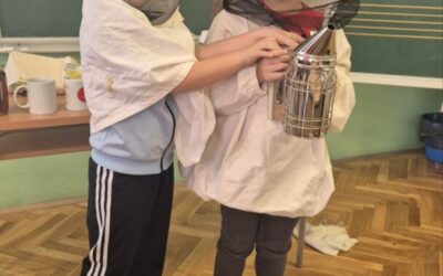 Obilježen Medni dan u prvim razredima Osnovne škole Josipa Kozarca Semeljci